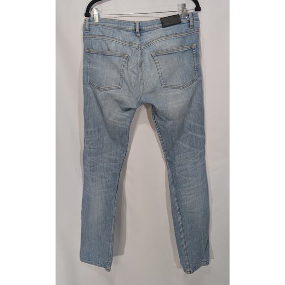 The Kooples Jeans Men’s Fitted Distressed Light Wash Denim Size 30 - Picture 2 of 9